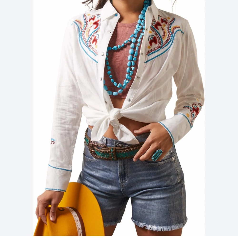 Ariat White Button-Down Western Embroidered Shirt